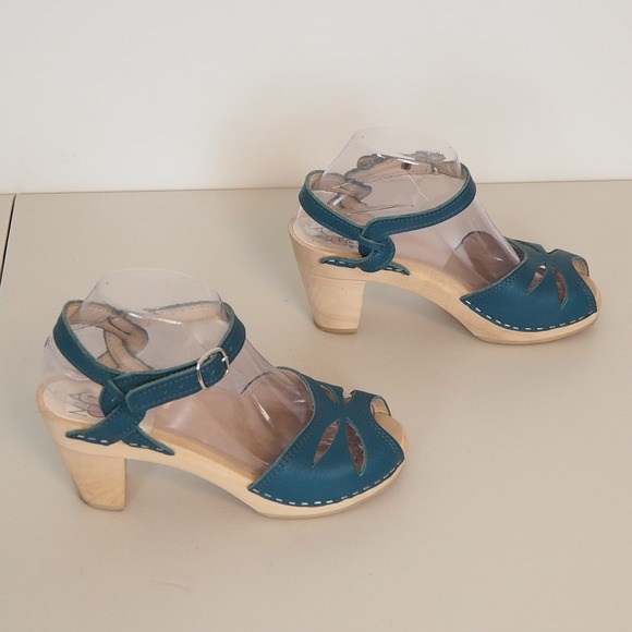 Maguba Swedish Clogs Rio Sandals in Teal Leather Cut Out Women's US 7 EU 37 - Picture 3 of 14